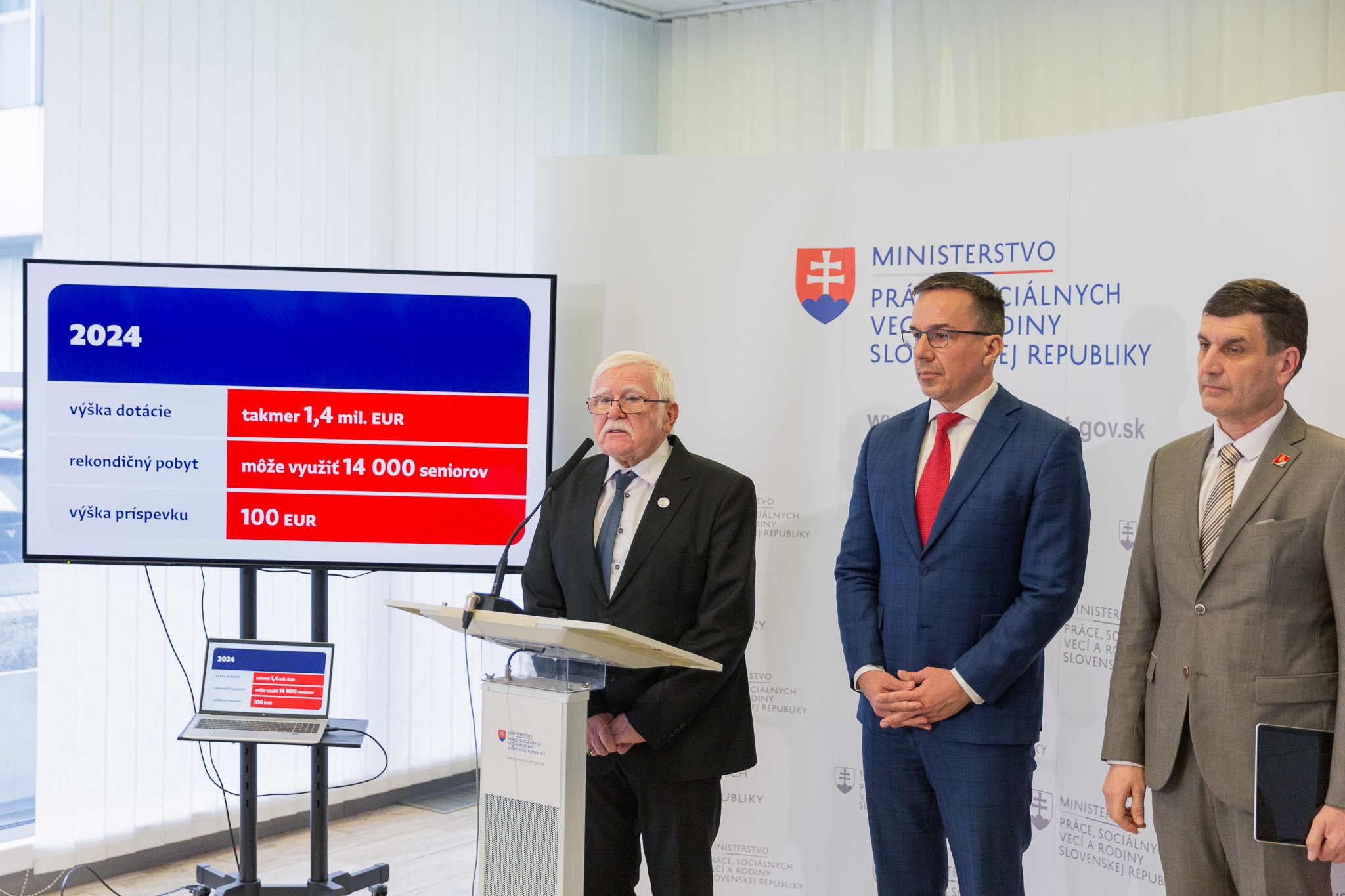 o predseda jednoty dochodcov slovensku michal kotian tlacovej konferencii k teme rekondicne pobyty seniorov | WebJET CMS