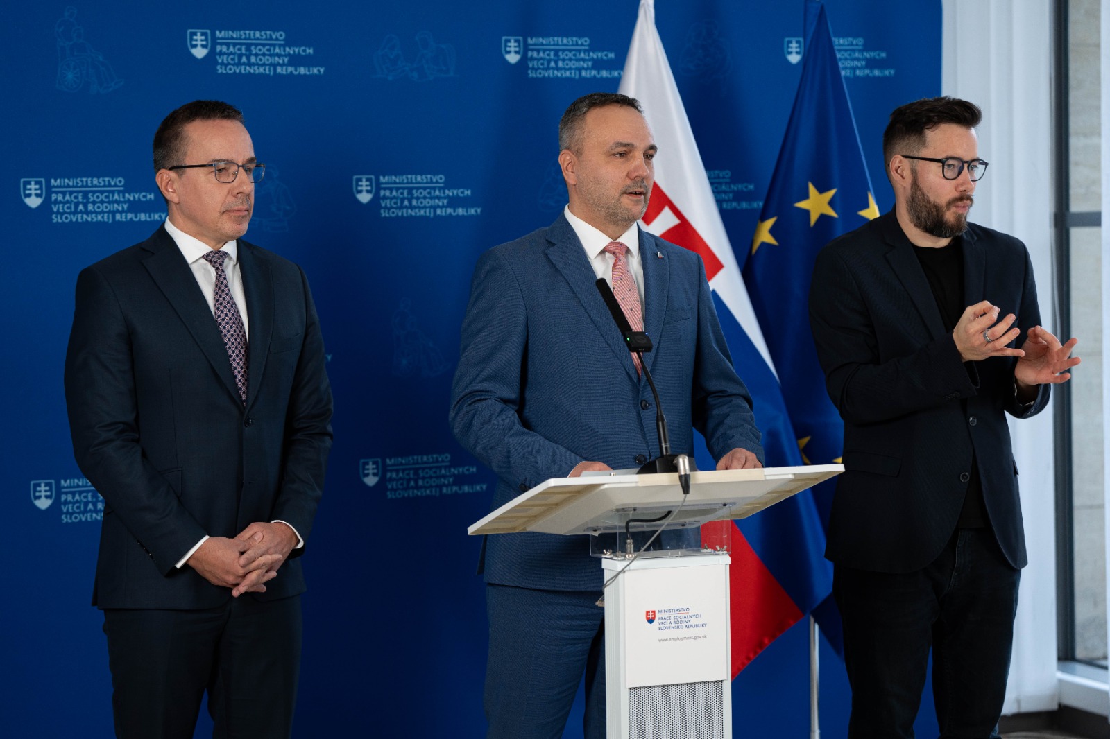 2024 12 17 generalny riaditel socialnej poistovne pocas tlacoveho brifingu | WebJET CMS