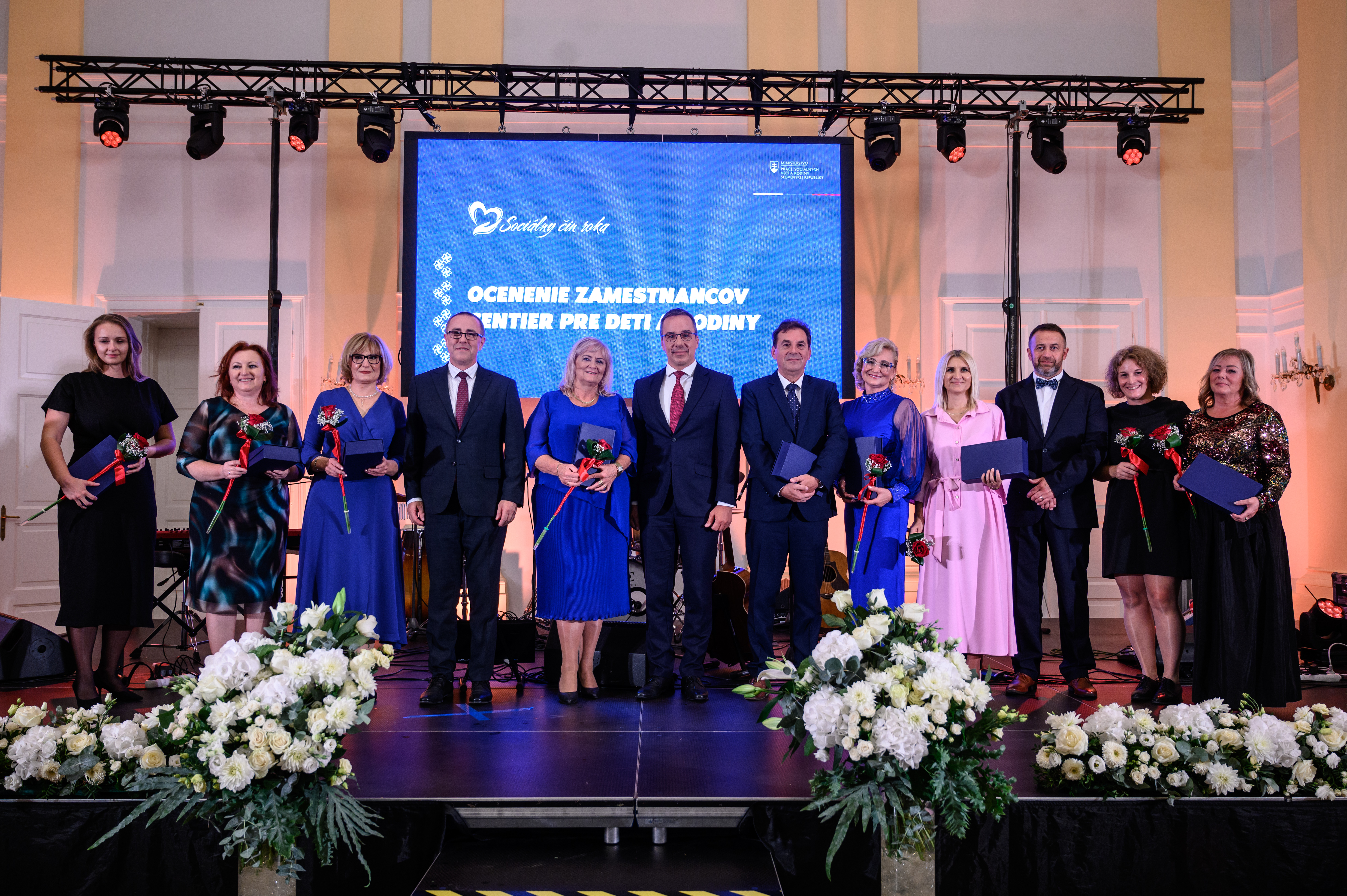 spolocna fotka ocenenie zamestnancov centier deti rodiny | WebJET CMS